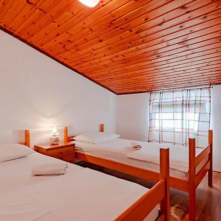 Holiday 405 Σπίτι διακοπών Zavalatica